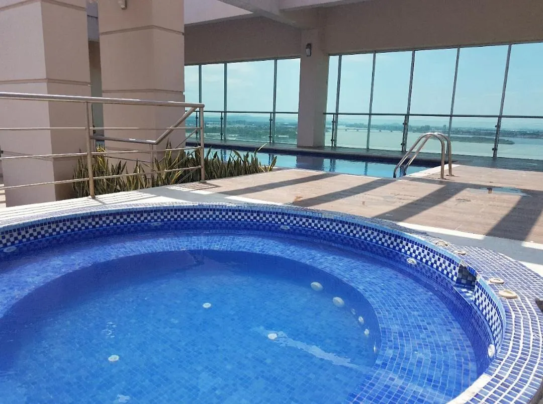 Apartamento Ecusuites Riverfront L Balcony Guayaquil